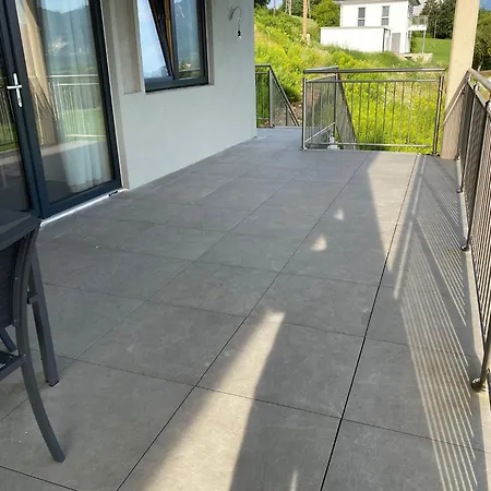 Luxe Met Panoramisch Bergzicht Zuid-karinthie